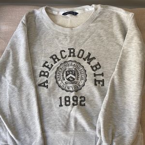 Abercrombie & Fitch Puff Sleeve Sweatshirt, size small